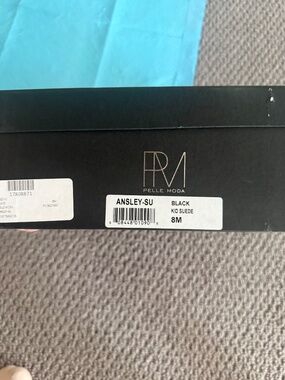 PeLike Moda Italian kid leather sandals